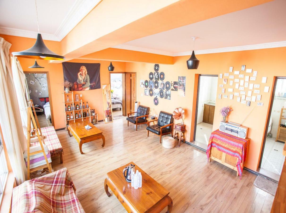 Early Spring Hotel Дали Экстерьер фото